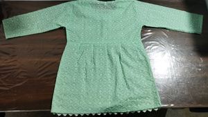 Chikankari Short Kurti 🪞
