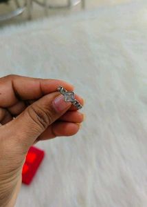 925 Hallmarked Elegant Silver Ring