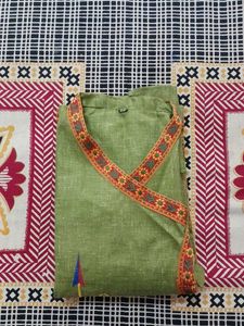 Well Maintained Ethnic wear.
