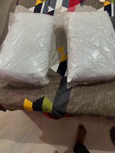 2 Pillow New H Never Used Only In Cash 💵
