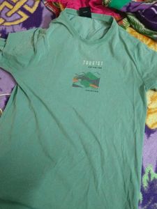 Tourist Graphic T-shirt