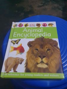 This Is Set Of 4 Books/Encyclopedia I Have