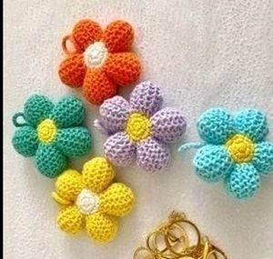 Afghan Flower Keychain