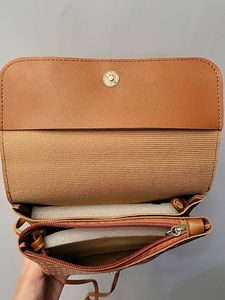 BROWN SLING BAG
