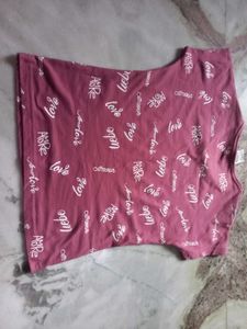 Love Print Tee - Casual &amp; Comfy
