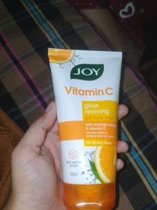 JOY Vitamin C Face Wash