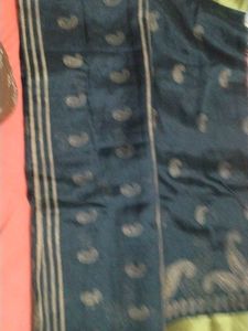 Black Saree Without Blouse