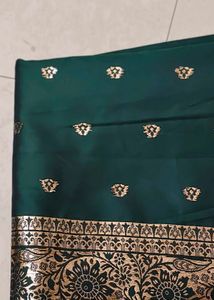 unstitched  Banarasi sari