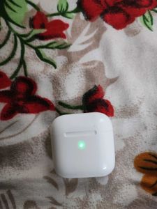 APPLE PRO 4 EARBUDS AIRPODS (COPY)