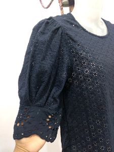 Style Back Top