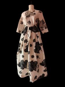 🌸 Exclusive Floral Midi Dress