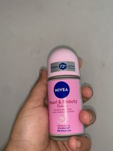 Nivea Pearl &amp; Beauty Deodorant