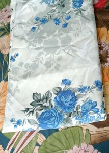 Floral Print Double Bedsheet With 2 Pillow Cover