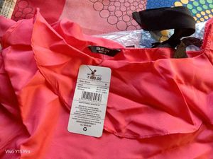 Chic One-Shoulder Top