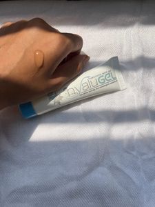 face moisturiser