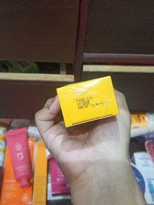 Foxtale Dewy Sunscreen