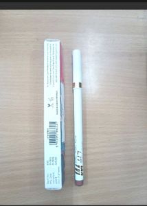 myglamm matte lipliner pencil