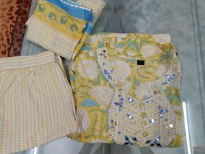 Absolutely New Kurta Set