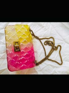 Lulu & Sky - Quilted Chain Bag For A Chic Look
