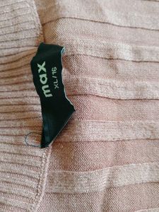 Stretchable Sweatshirt