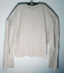 ZARA Woman Cropped Design Pullover Sweater