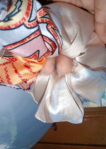 Pack Of 4 Scrunchies
