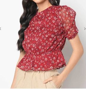 ONLY brand Top