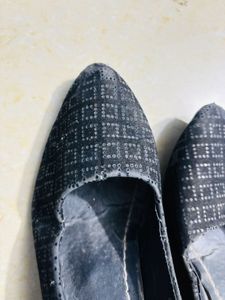 Black Shoes 🥿