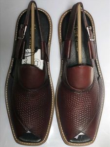 Men&#39;s Leather Peshawari Sandals
