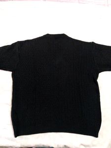 1 Pc Mens, Sweater In Black Colour