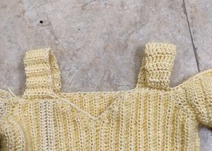 💛Crochet Sweetheart-neck Top💛