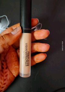 Swiss Beauty concealer