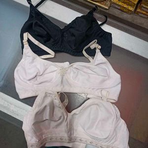 🎀 30 SIZE BRA (ONLY ONE) 🎀