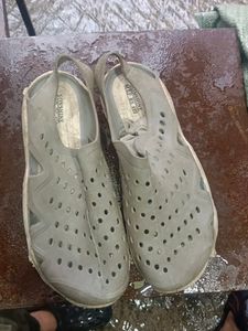 Raining Crocs For Men