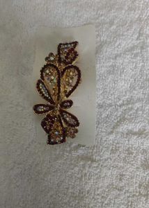 Party wear Hair Clip Totally New