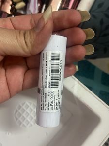 Combo Of Two Lipstick And One Sunscreen