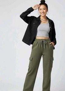 Olive Green Cargo Pants🟩