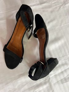 Women’s Heel
