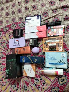 Makeup &amp; Skincare Bundle