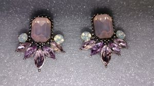 Everstylish Earrings