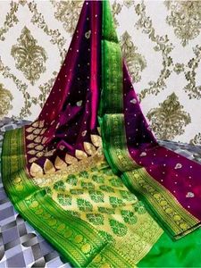 🤩 Beautiful Heavy Look Banarasi Pattu Saare