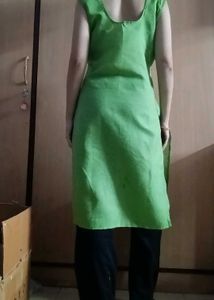 Green Sleeveless Inner For Kurti🍏