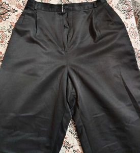 Highwasted Korean Black Trousers