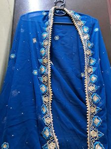 Elegant Blue Embroidered Kurta