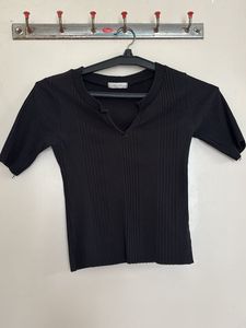 PLAYROOM FITTED TOP