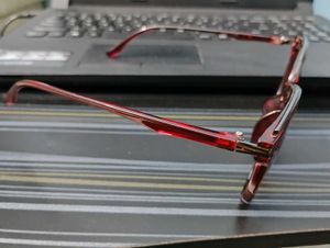 Sunglasses In Burgundy Color