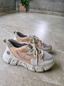 Women White Colourblocked PU Sneakers
