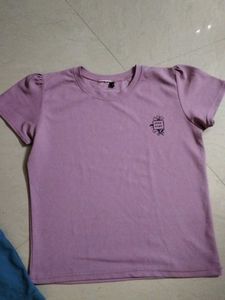 Mauve T-shirt with Cute Print