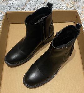 Chelsea Boot