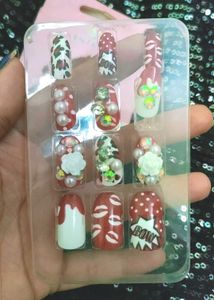 Press On nails